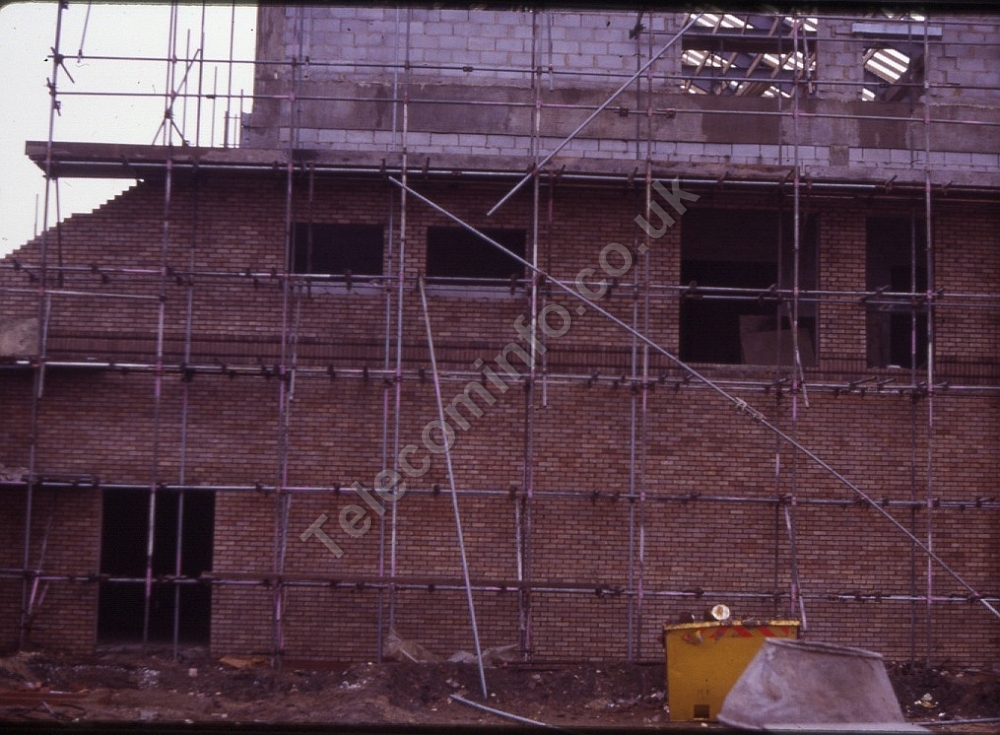 Cambridge Power Box 15